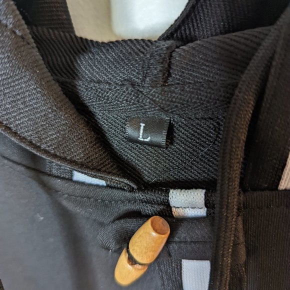 Cool Unknown Jacket - Picture 2 of 3